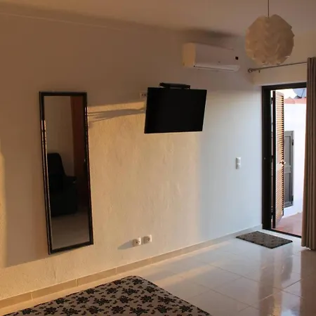 Privatunterkunft Casa Sao Roque